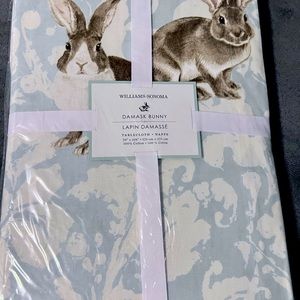 William Sonoma Blue Damask Bunny Tablecloth NWT 70”x108”
